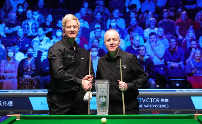 防线缝隙中 防线缝隙中