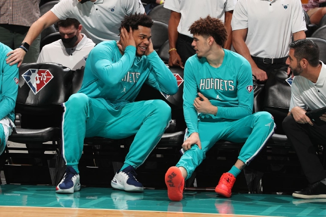 他們需要兼 他們需要兼